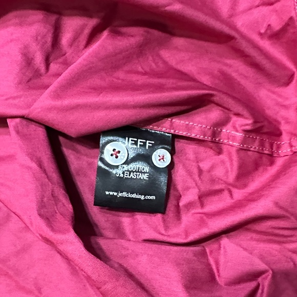 Elegant Maroon Dress Shirt for Men - Picture 5 of 6